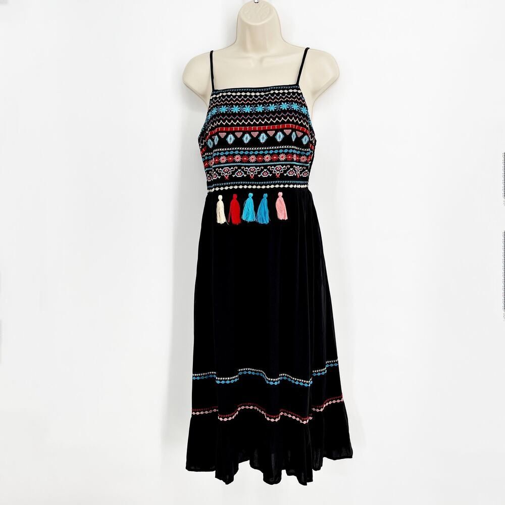 Andrée by Unit NEW Black Embroidered Floral Tassels Midi Dress Sz M Festival